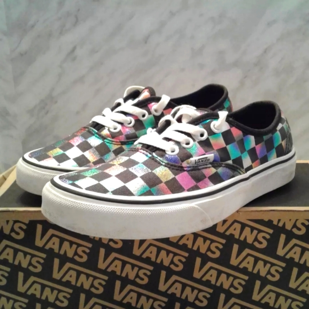 VANS Authentic Iridescent Check Canvas Black Women Size 6.5 Justin bieber Hailey